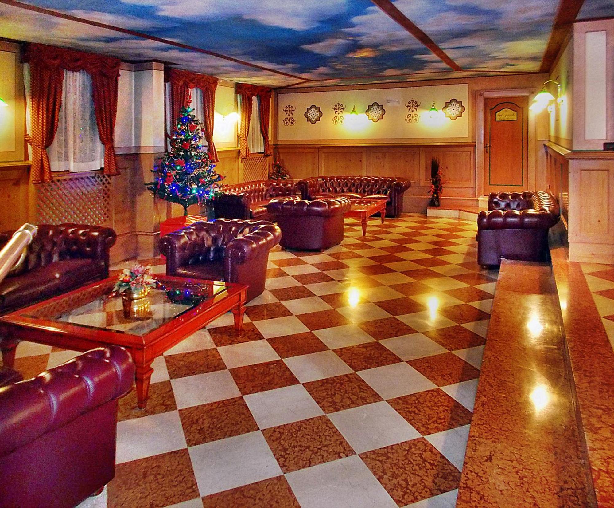 Residence Orsa Maggiore Madonna di Campiglio Luaran gambar
